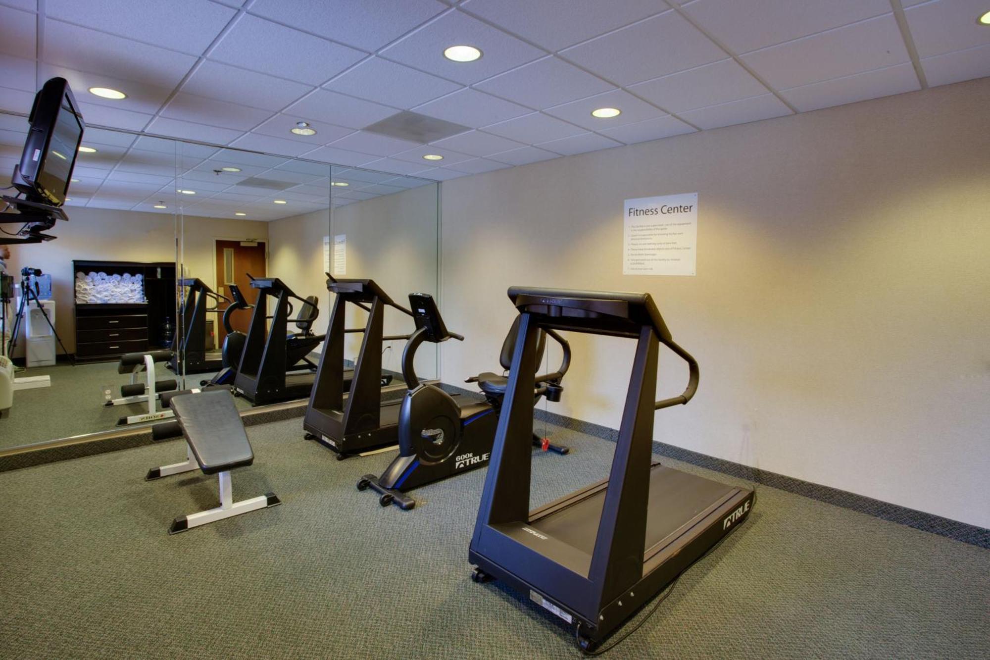Holiday Inn Express Hotel & Suites Columbia-I-20 At Clemson Road By Ihg Zewnętrze zdjęcie