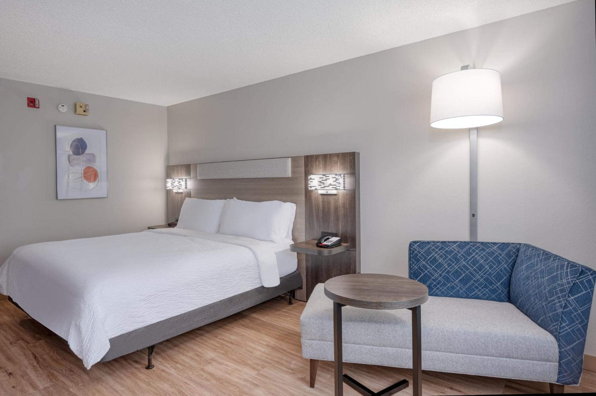Holiday Inn Express Hotel & Suites Columbia-I-20 At Clemson Road By Ihg Zewnętrze zdjęcie